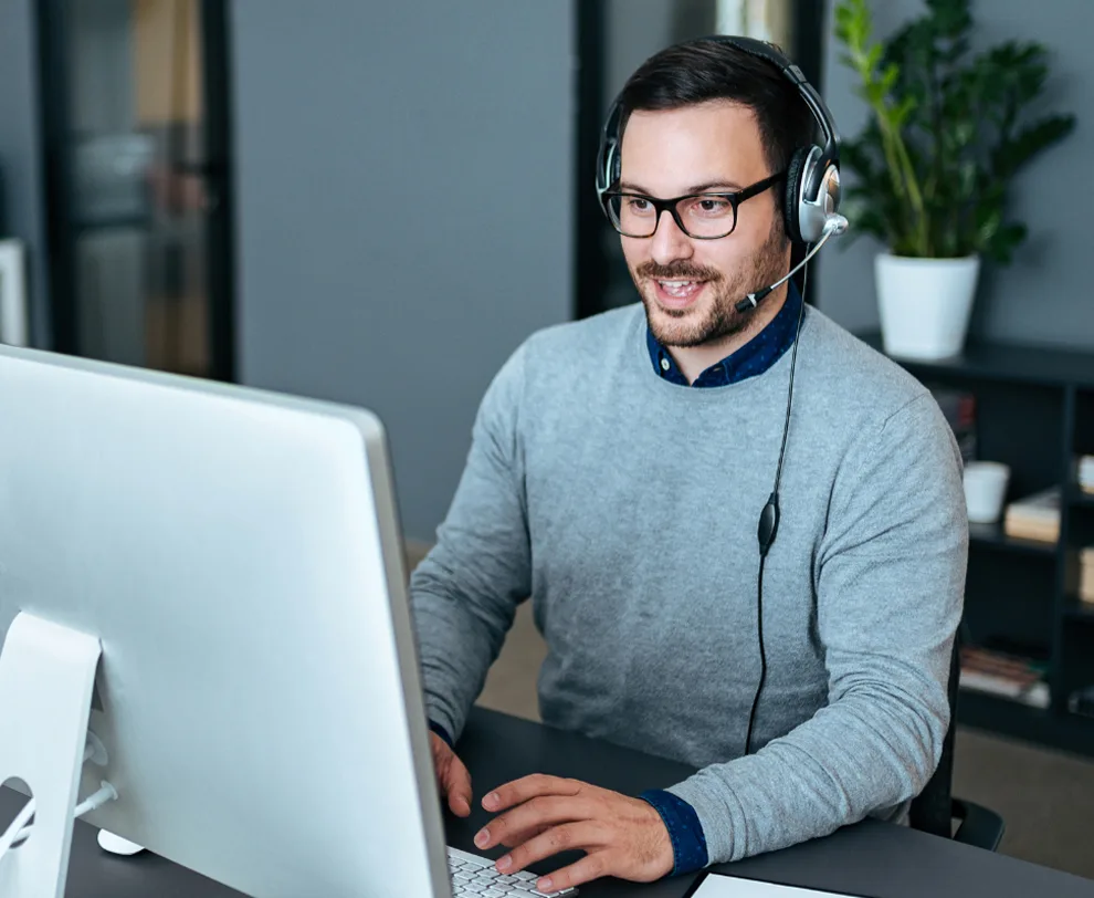Nylas Professional Services expert helping enterprise customers architect their integrations